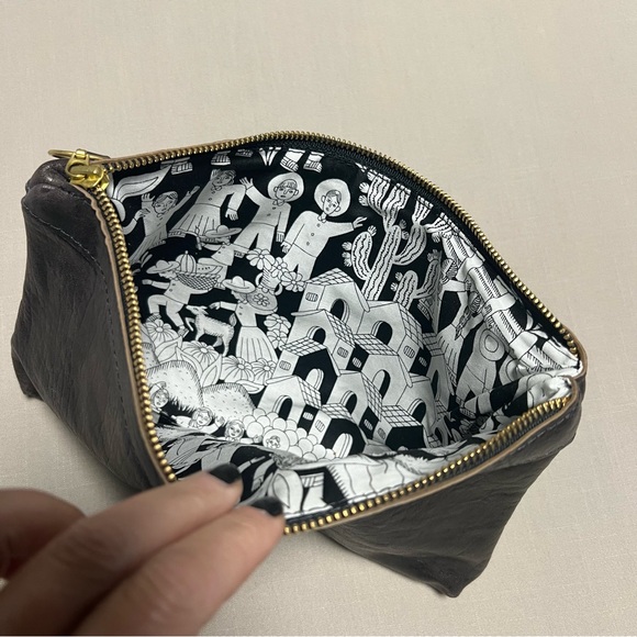 Maya Moon Handmade One-of-a-Kind Recycled Leather Clutch Wristlet Brown Copper - Picture 12 of 16